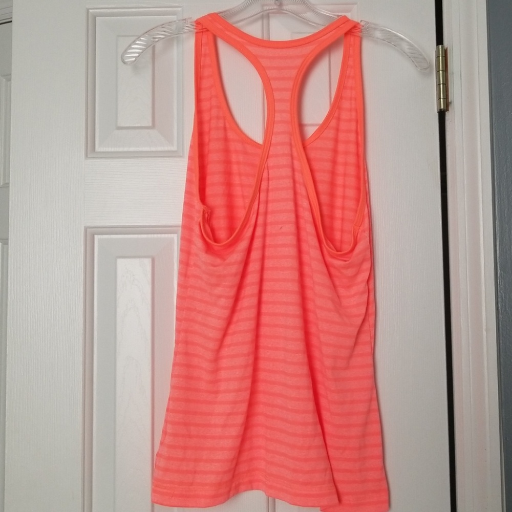 NWOT BCG tank - Picture 2 of 2